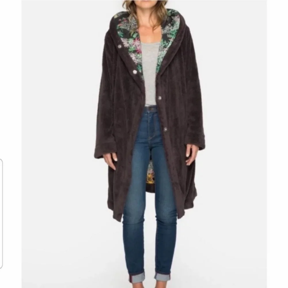 Women's Hooded Coat in Dark Gray - Picture 2 of 10
